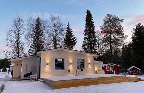 Slagnas Casa | Modern Lapland Cottage with Outdoor Sauna & BBQ Hut