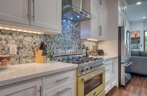 Southtown Casa | Nuevo y moderno grupo de alquiler de lujo en Lavaca