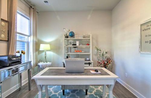 Lewes Casa | Modern Lewes Home with Deck, Grill and Pond View!