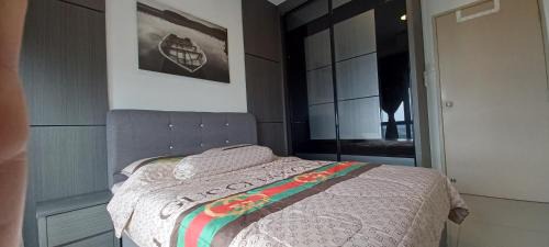 Taman Daya Apartamento | Modern Lifestyle ARC Austin Hills 6-7pax