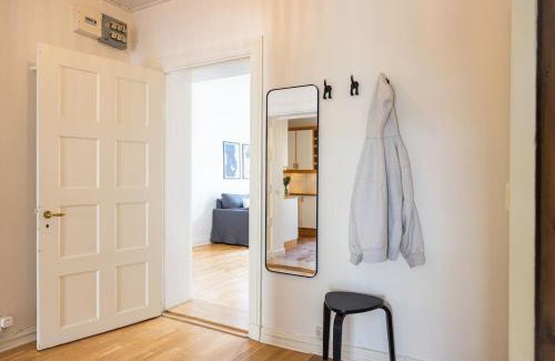 Centrum Apartamento | Modern, Light Apt City Center