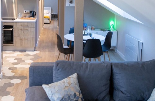 Huningue Apartamento | Modern Living