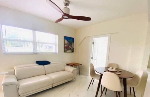 Riviera Bay Casa | Modern Living Heated Pool House