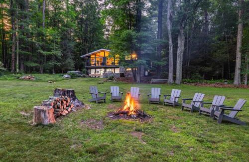 Cresco Casa | Modern Lodge on 6 acres - 15 mins to Camelback