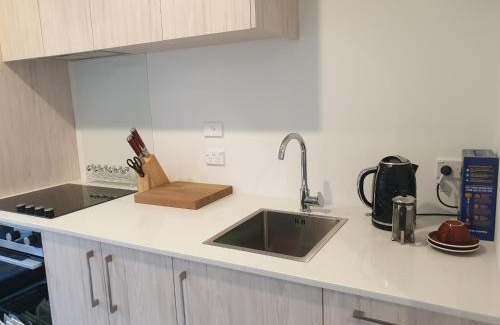 Christchurch City Centre Villa | Modern Loft in Christchurch CBD with Private Courtyard