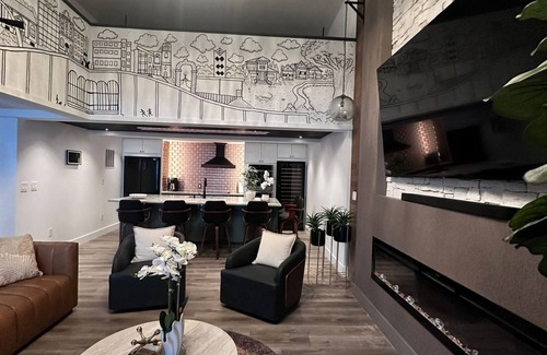 Parker Street Apartamento | Modern Loft in Downtown Lakeland