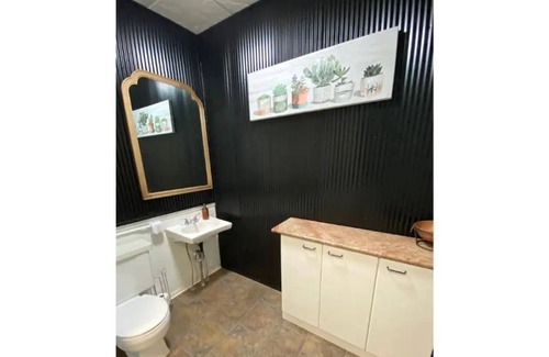 Webster Apartamento | Modern Loft in Historic Building on Main Street.