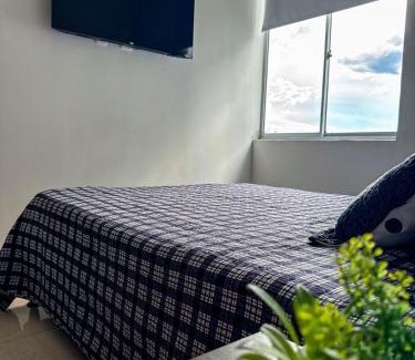 Armenia Apartamento | Modern loft with parking, pool and view!