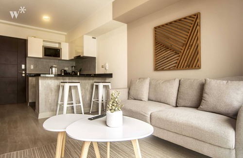 Barranco Apartamento | Modern Lofts in Grau Building by Wynwood-House