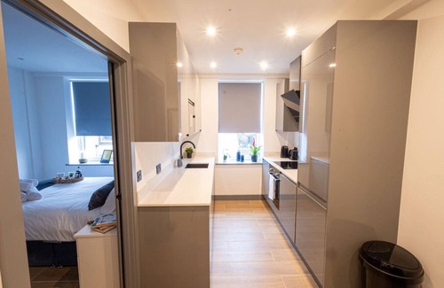 West Finchley Apartamento | Modern London Apt: 2 Bed,2 Bath