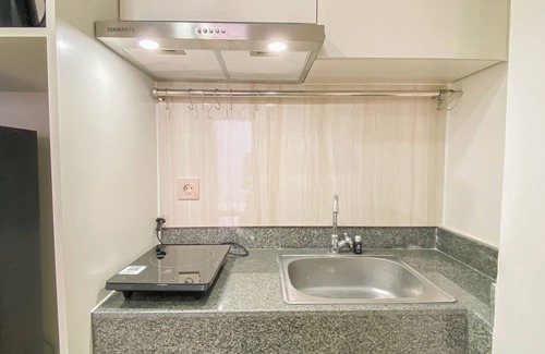 Bekasi Apartamento | Modern Look 2BR Corner Transpark Cibubur Apartment