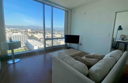 Wilshire Center Apartamento | MODERN-LUX HIGHRISE UNIT