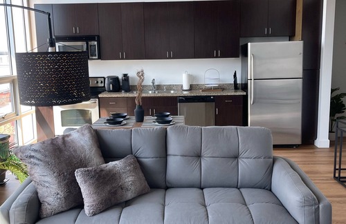 Downtown Sacramento Apartamento | Modern Luxe Loft in Heart of Downtown | Ideal for long stays