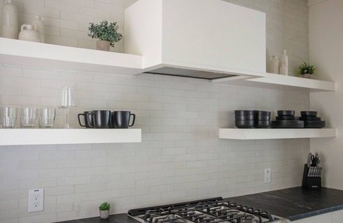 Fort Worth Cultural District Casa | Modern Luxe Retreat w/Patio, walk to Dickies, close to Will Rogers and TCU