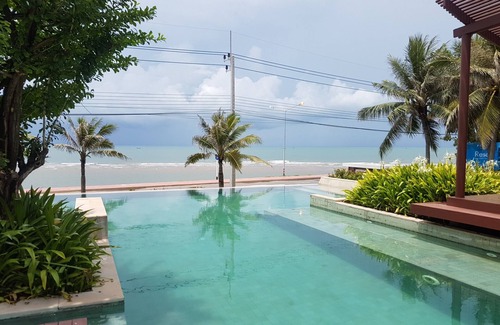 Pak Nam Pran Villa | VILLA DE LUJO MODERNA EN PRAN-A-LUXE