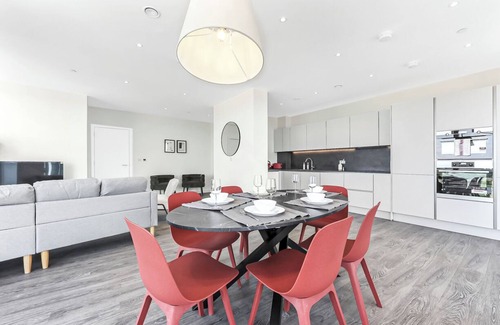 Streatham Apartamento | Modern Luxurious 3BR Flat with Lovely Views