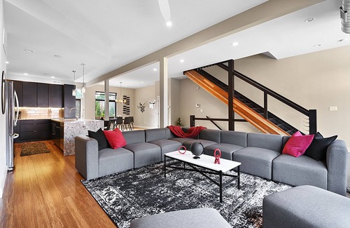 Lafayette Square Casa | Modern Luxury 3-Story Brand New Home in STL