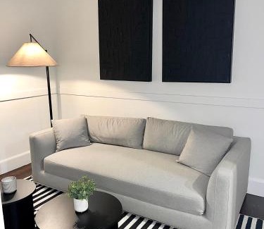 Quincy Apartamento | Modern Luxury Apartment in City
