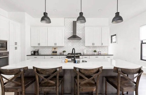 Meridian-Kessler Casa | Modern Luxury Broad Ripple Home!