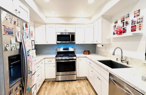 Carmel Valley Condominio | Modern Luxury Condo close to beach & more
