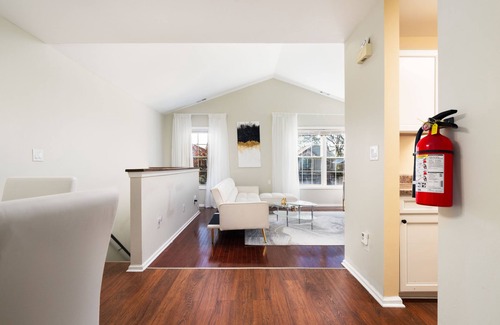 Newark Casa | Modern Luxury Home near NYC FreeParking