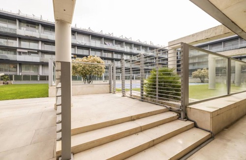 Villa de Vallecas Apartamento | Modern Luxury in Prime Location