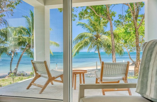 Los Fuertes Condominio | Modern Luxury Meets Caribbean Charm 3-Bed, 3-Bath Beachfront Townhome
