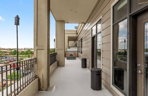 West Des Moines Condominio | Modern Luxury West Des Moines Condo