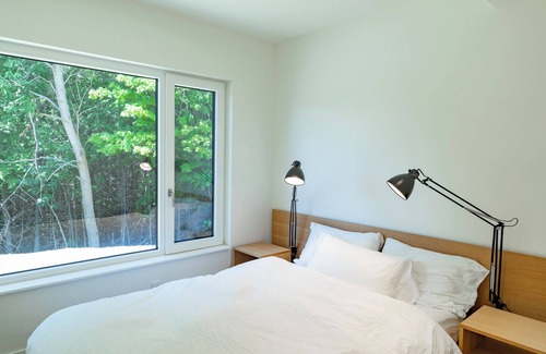 Creemore Otro | Modern meets Country