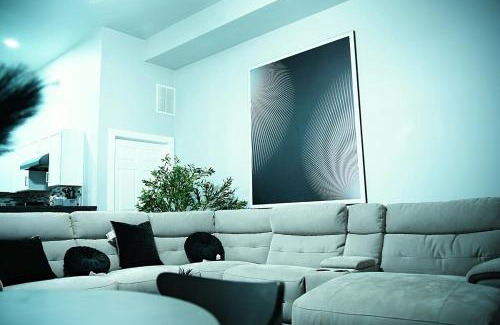 Reading Apartamento | Modern Minimalist Home in the heart of Reading