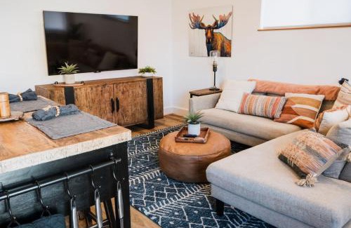 Franklin to the Fort Casa | Modern Missoula Bungalow