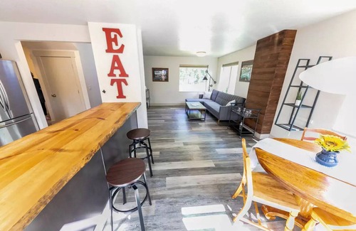 Franklin to the Fort Casa | Modern Montana