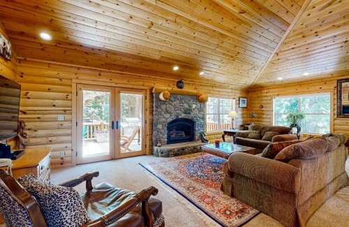 Kings Beach Casa | Modern Mountain Home