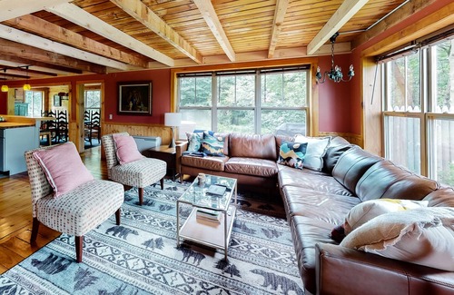 Eastern Vermont Casa | Modern mountain view cottage with full kitchen, W/D, firepit, & fast WiFi