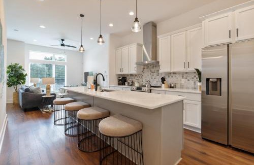 Hadley - Washington Apartamento | Modern Music City Terrace Getaway
