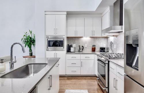 West End Casa | MODERN NASHVILLE HOME - MINS to BROADWAY