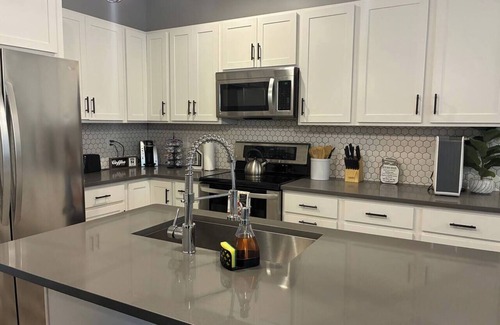 Dunean Apartamento | Modern Near Downtown & Hospitals – Greenville Stay