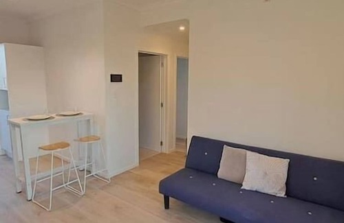 Northcote Apartamento | Modern near parks, shopping, and dining. family-ready!