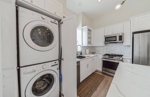Claremont Cabaña | Modern New Build 2 Bed 2 Bath Casita in Quiet Claremont Neighborhood 15%discount