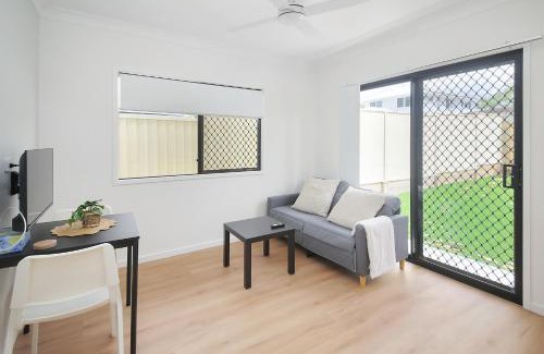 Kuraby Casa | Modern New-Build Peaceful Home Studio
