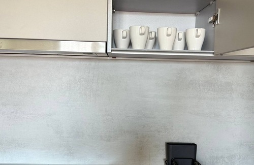 La Latina Apartamento | Modern New Perfect enjoy Madrid free airport transportation.