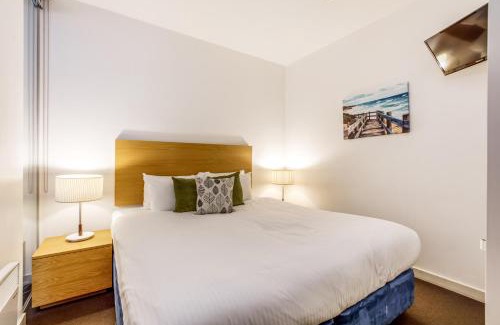 South Yarra Apartamento | Modern Nomads South Yarra 1BR Large Outdoor Space Near Station
