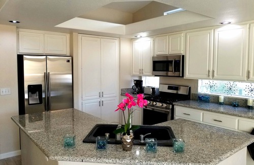 Silverado Ranch Casa | Oasis moderno en Las Vegas