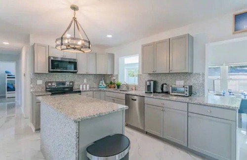 Disston Heights Casa | Modern Oasis, Perfect Location Packed W/ Amenities
