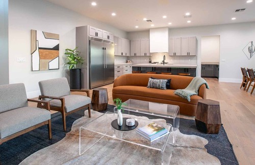 South Scottsdale Villa | Modern Old Town Escape