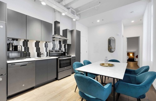 Downtown Montreal Apartamento | Downtown| Cozy 1BD 1BA|4Guests