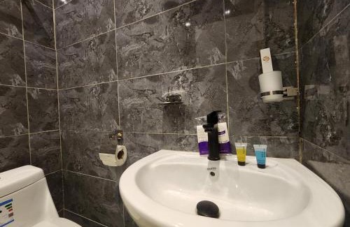 Al Aqiq Apartamento | Modern & Peaceful Studio - Prime Spot - Al Aqiq