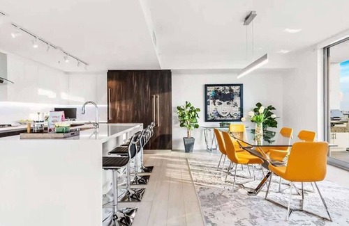 Central Fort Lauderdale Apartamento | Modern Penthouse Loft with Skyline Views