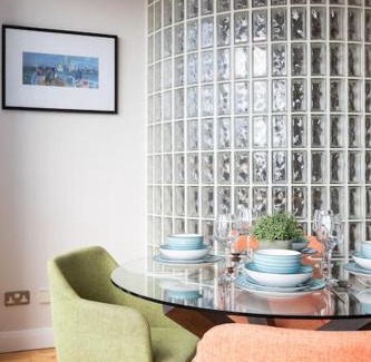 Belfast Central District Apartamento | Modern Penthouse Apartment 2 Bed, 2 Bath Sleeps 6 City Centre