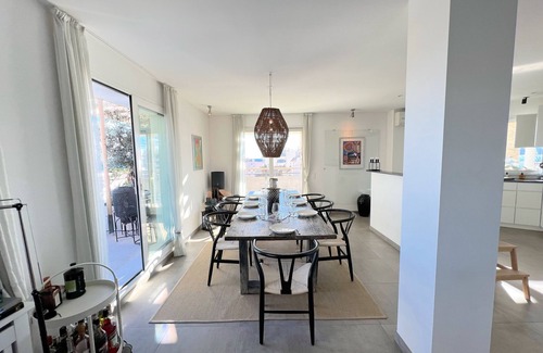 Riou - Petit Juas - Av de Grasse Apartamento | Modern penthouse with 360° sea view in Cannes